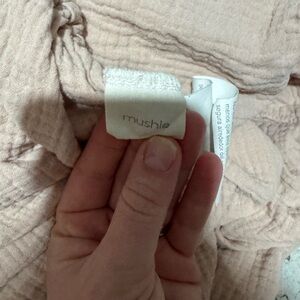 Mushie 100% cotton crib sheet Soft Pink